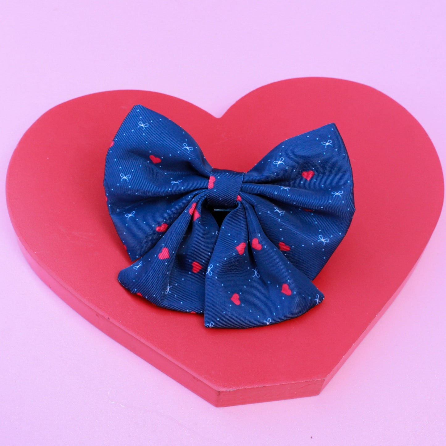 Valentino Bow